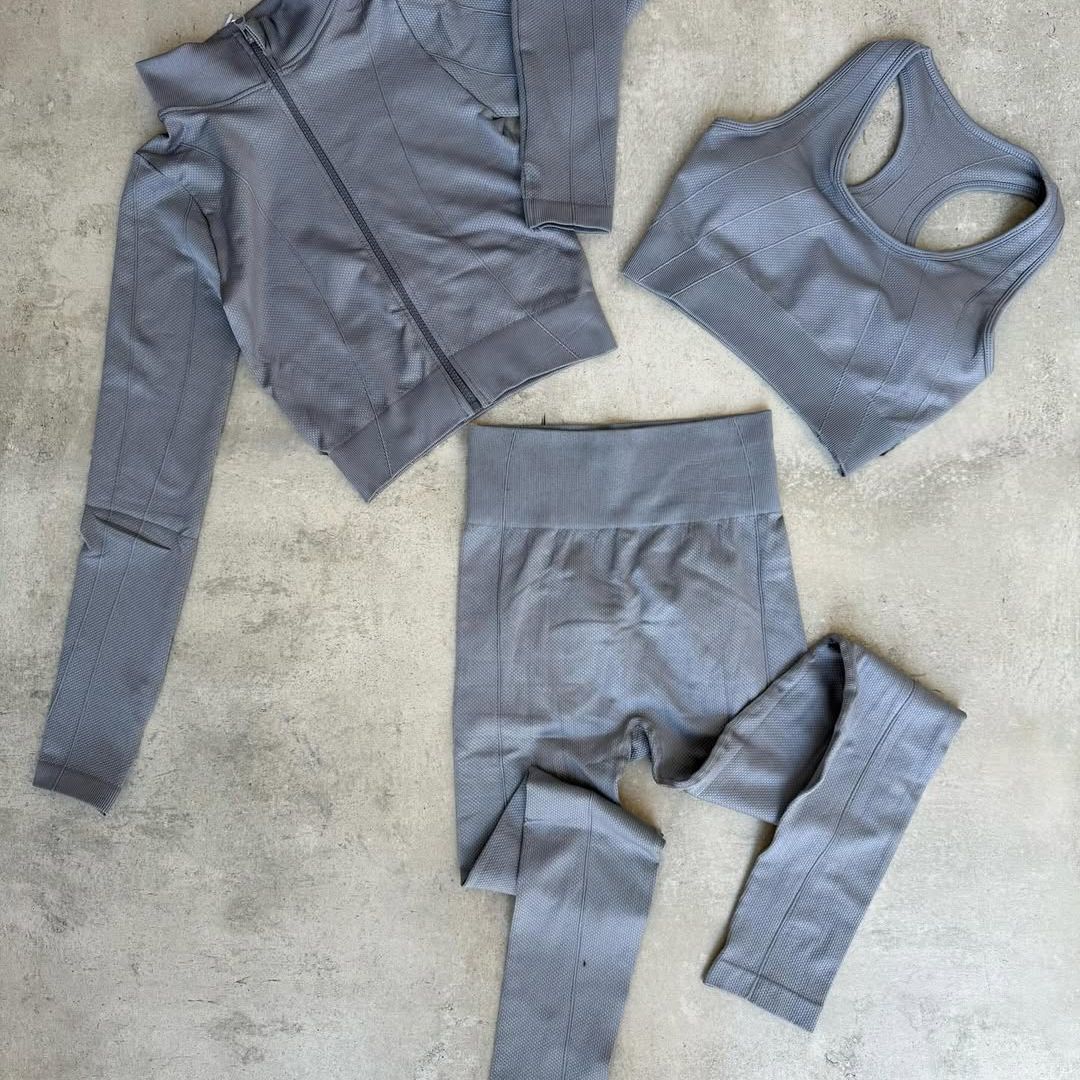 conjunto-deportivo-3-piezas-425