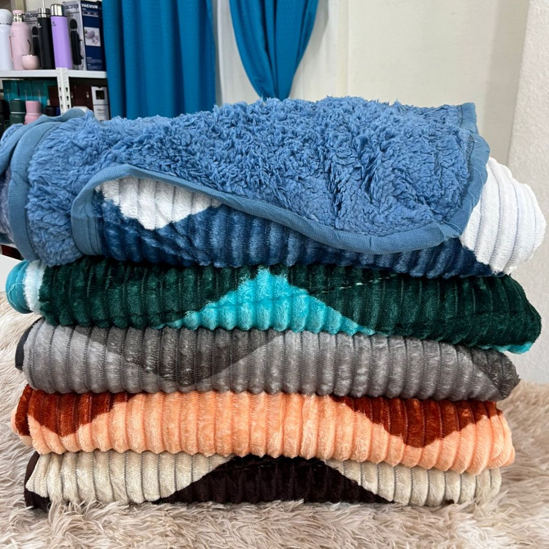 manta-con-corderito-1-12-864